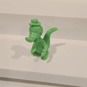 Hanna Barbera Wally Gator Hard Plastic Green 2" Cartoon Figure Used some wear